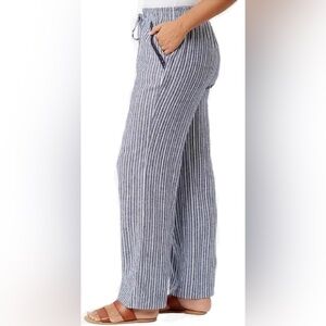 Briggs New York Blue Striped Wide Leg Pants